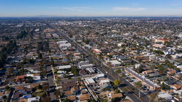 istock Santa Ana, California 1295913825