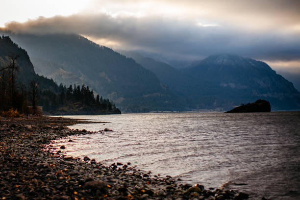 istock Sunset Over The Columbia River Gorge 1295920108