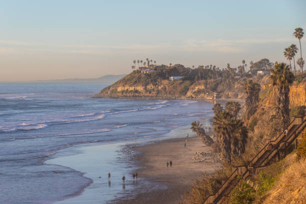 istock Warm afternoon in Cardiff by the Sea CA 1295999312