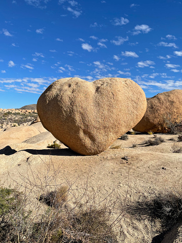 A giant boulder accessible via an unmarked trail from the White Tank Campground has a natural formation in the shape of a heart. It's about 10 feet tall, rising out of a landscape strewn with boulders.