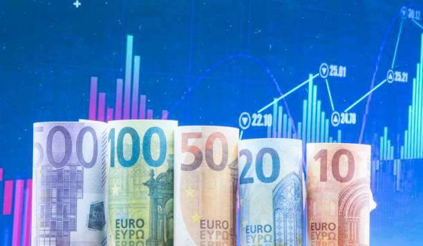 istock economic cycle or business cycle 1296036675