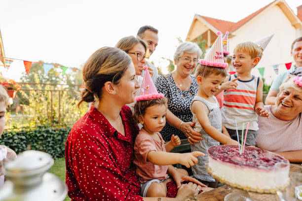 istock An outdoors birthday party 1296162491