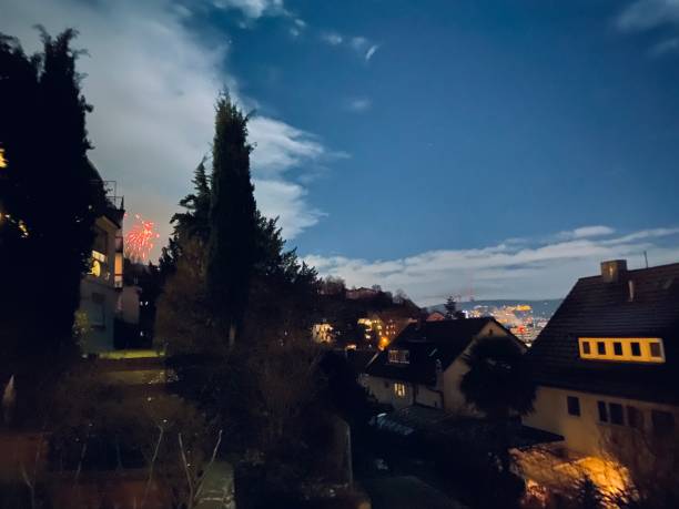 istock New Year’s Eve 2021 1296170755