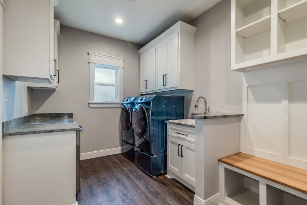 istock Good space efficiency in laundry room and mudroom 1296172346