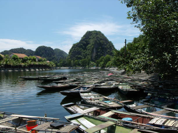 istock Tam Coc, Vietnam 1296282269