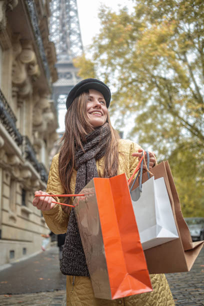 istock Shopping in France 1296314900