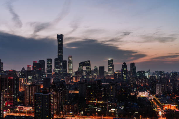 beijing urban skyline al anochecer - biological culture outdoors travel destinations architecture fotografías e imágenes de stock