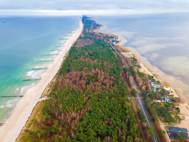 istock View on the Hel Peninsula and the Baltic Sea 1296360013