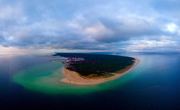 istock View on the Hel Peninsula and the Baltic Sea 1296360068