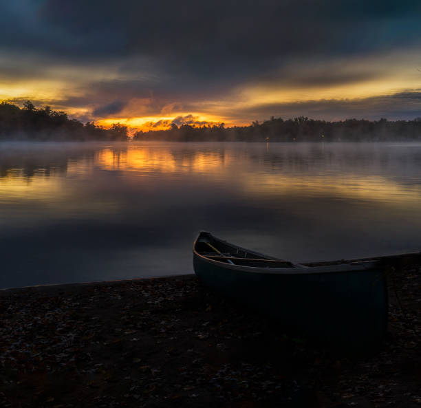 istock Autumn in Ontario 1296365681