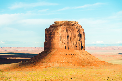 A red-sand desert region on the Arizona-Utah border known for the towering sandstone buttes.