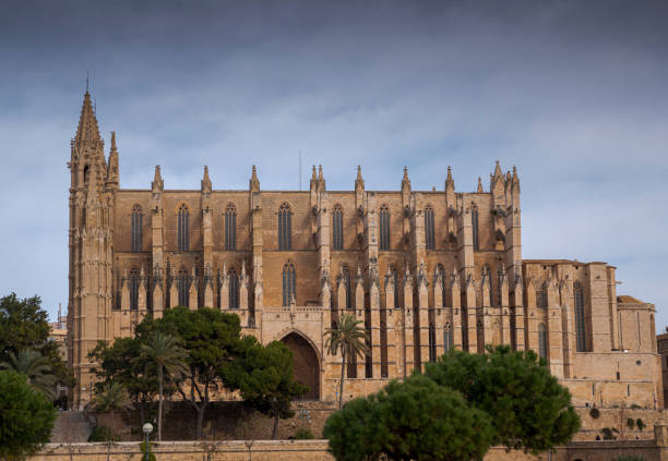 istock Cathedral of Palma de Mallorca 1296448272