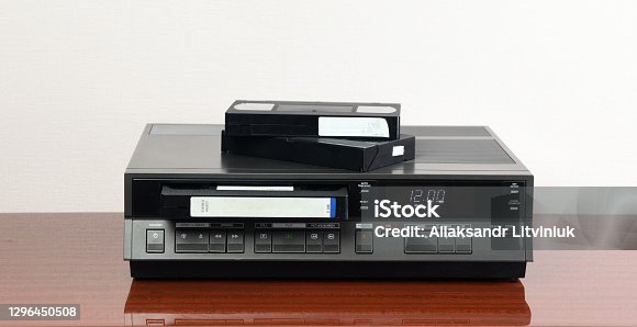 3,400+ Vhs Player Stock Photos, Pictures & Royalty-Free Images - iStock