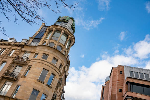 istock Building on Newcastle Quayside 1296511796