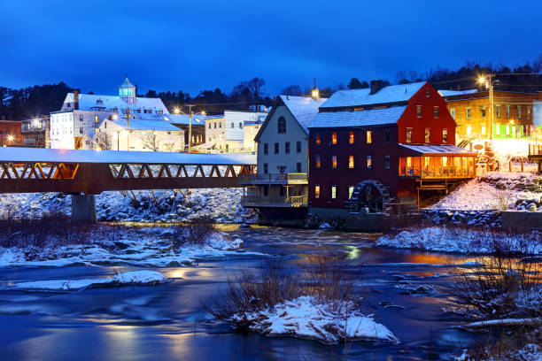 istock Winter in Littleton, New Hampshire 1296582574