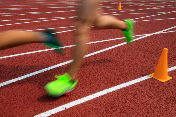 istock legs of a long distance runne 1296582739