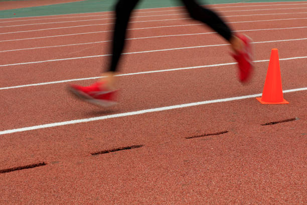 istock legs of a long distance runne 1296583348
