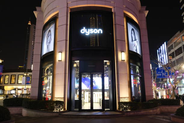 Facade of dyson store. Shanghai.China-Jan.2021: Facade of dyson store. A  British home appliances company dyson brand name photos stock pictures, royalty-free photos & images