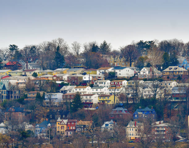 istock Houses by the Hudson river, New York 1296721140