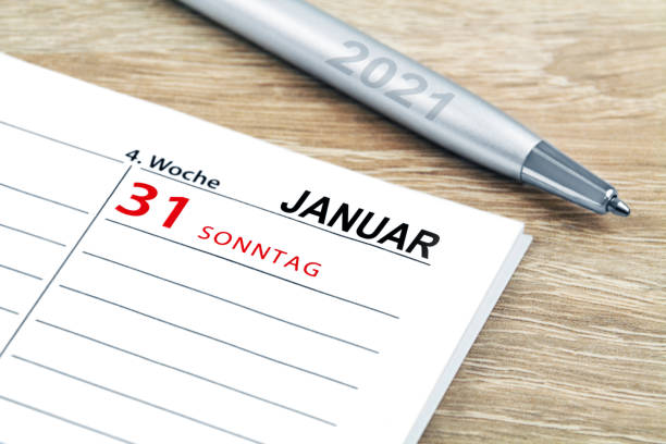 istock Calendar Sunday January 31  2021  close up 1296865116