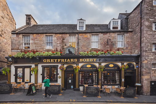 The famous Greyfriars Bobby Pub dedicated to the Skye Terrier who guarded his owner's grave.