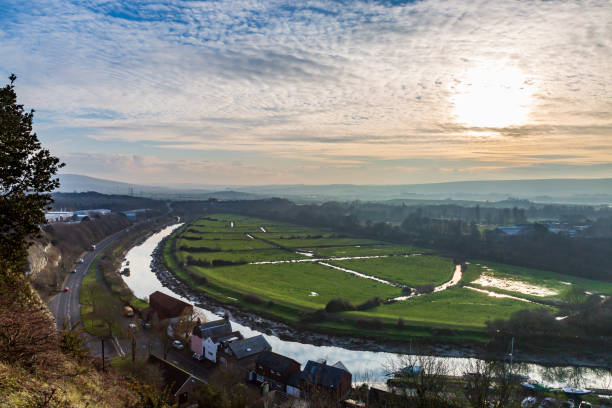The River Ouse Running through the Town of Lewes in Sussex Looking out over the River Ouse and the edge of the town of Lewes, on a winters afternoon ouse river photos stock pictures, royalty-free photos & images