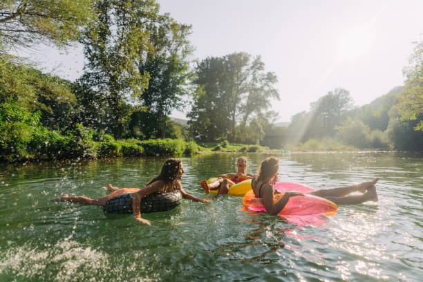 istock Best friends and summertime 1296934098