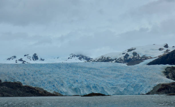 istock Chilean Fjords 1296936514
