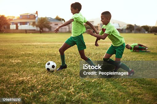 istock The game is starting to get intense 1296976510