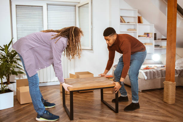istock Roommates are get ready to moving 1297030099