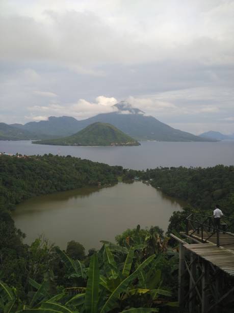 istock The Lake and The Sea 1297124796