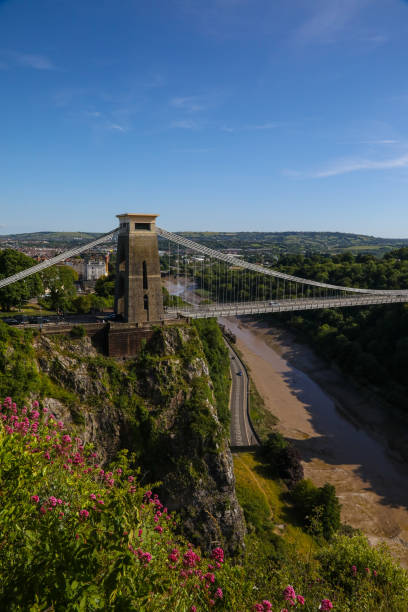 istock Clifton Suspension Bridge 1297132217