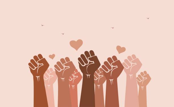 illustrazioni stock, clip art, cartoni animati e icone di tendenza di folla multirazziale di mani e pugni umani alzati nell'aria con simboli d'amore - concetto di solidarietà, celebrazione, diversità e inclusione - pugno