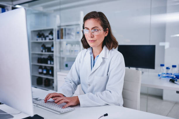 istock Developing a new drug is next on the agenda 1297393276
