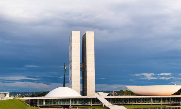 the national congress of brazil. national congress, chamber of deputies, federal senate, brasilia, brazil. - national congress building imagens e fotografias de stock