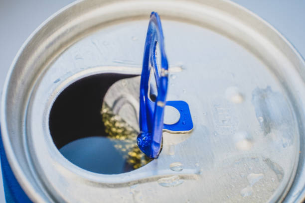 istock Open can of soda, macro 1297491284
