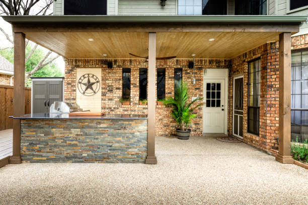 istock Modern outdoor kitchen in Texas, that has been freshly built 1297507520