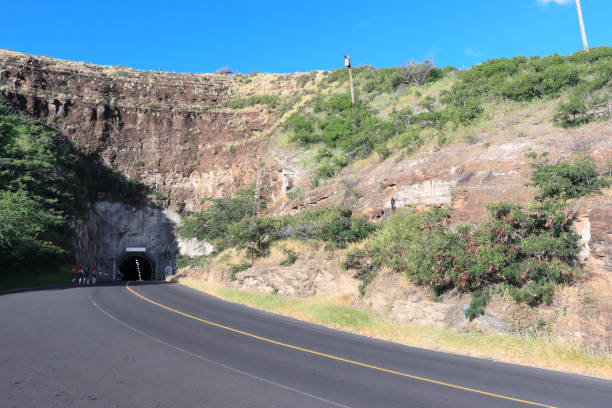istock Tunnel to Diamond Head 1297584730