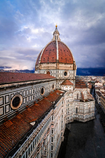 istock Santa Maria del Fiore 1297597711