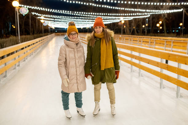 istock Spending Christmas holidays on rink 1297603940