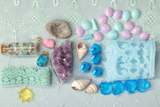 Crystals, stones, lace, shells and other small things for scrapbooking and creative Hobbies