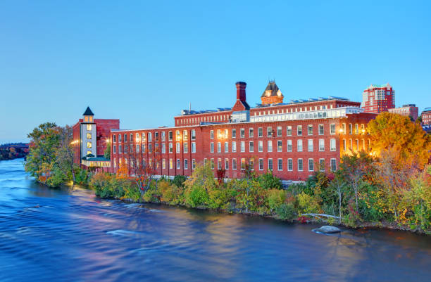 istock Downtown Manchester along the Merrimack River 1297641895