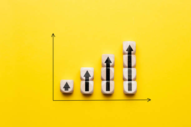 istock Business profit growth concept with arrows on graph 1297866068