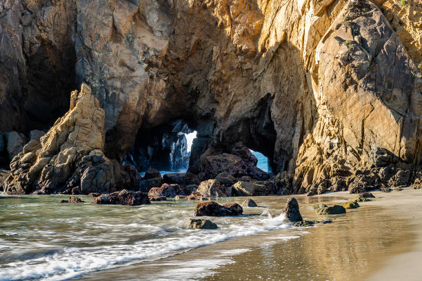 istock Sunset at Pfeiffer Beach in Big Sur 1297890276