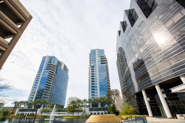 istock Santa Ana, California 1297892111