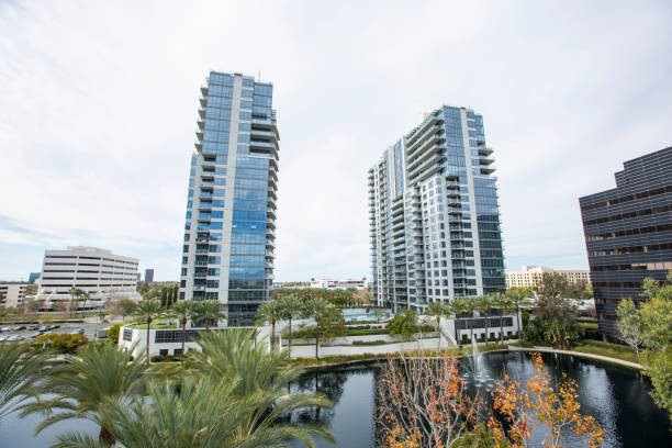 istock Santa Ana, California 1297892832