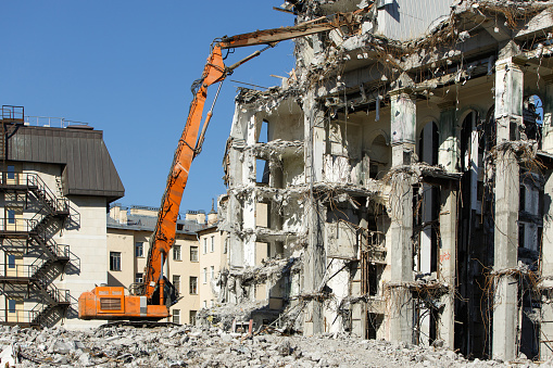 excavator Demolition of a building