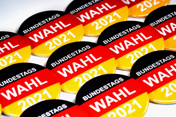 Lined up federal election buttons. German Election. "Federal Election 2021" Federal election 2021 Germany bundestag photos stock pictures, royalty-free photos & images