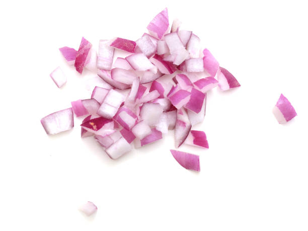 diced red onion bulb isolated on white - spanish onion imagens e fotografias de stock