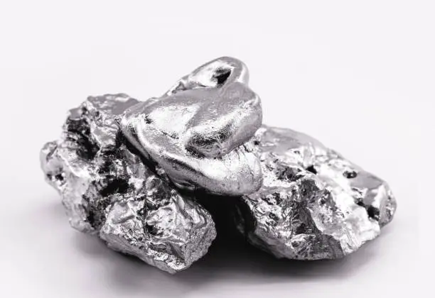 Nickel is a chemical element, pure industrial use or in metal alloys, corrosion resistant, stainless steel